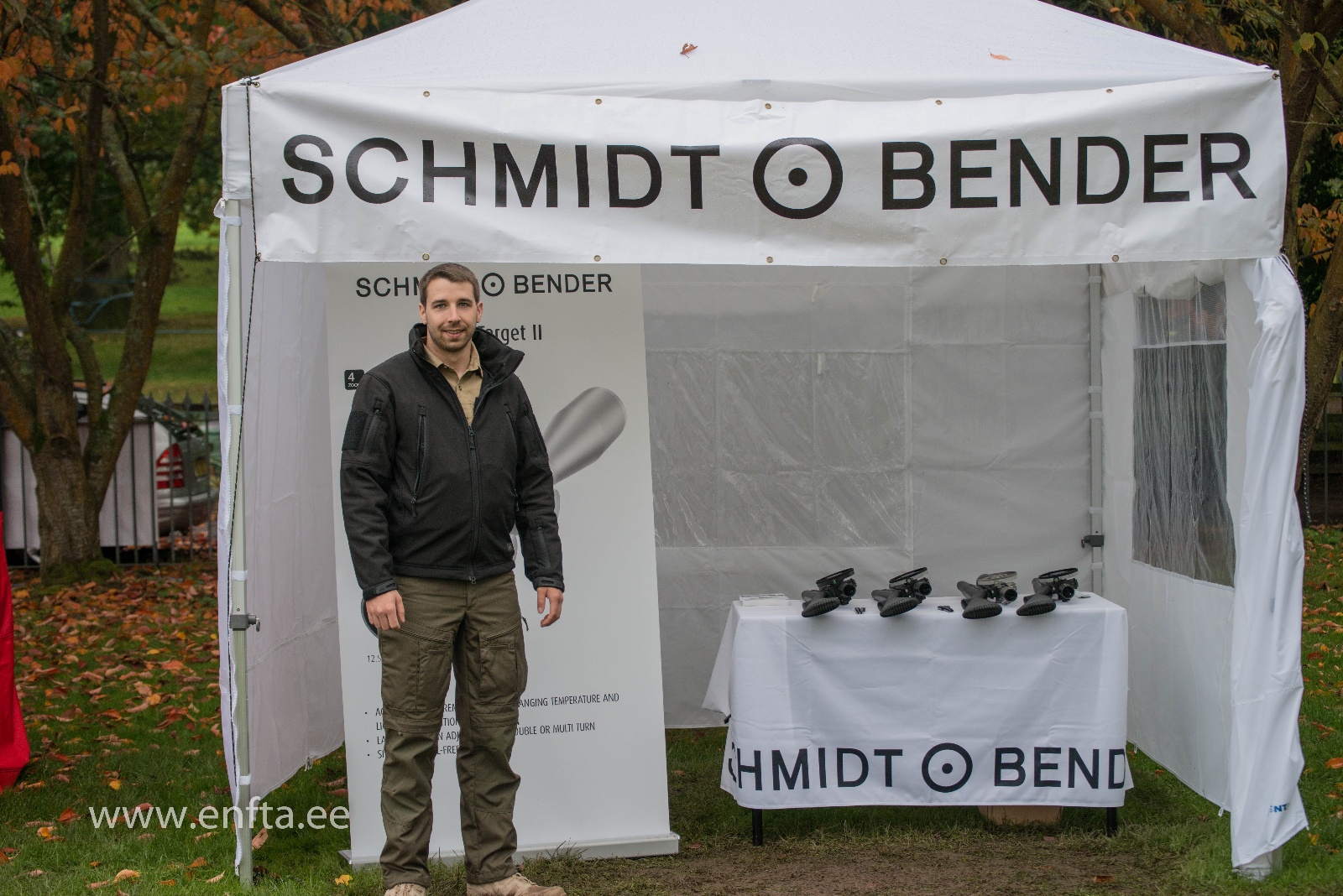 785 Schmidt & Bender tent